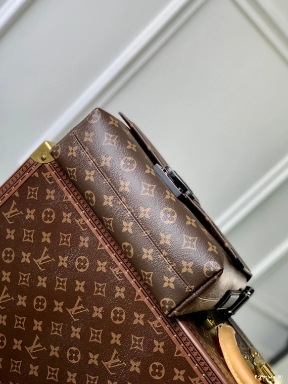 Firstbag LOUIS Messenger S-Cape VUITTON 0813